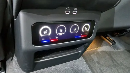 BMW i5 (G60) xDrive 40 M 2025 17