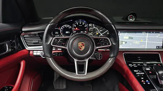 Porsche (971) 3.0 AWD 2020 13
