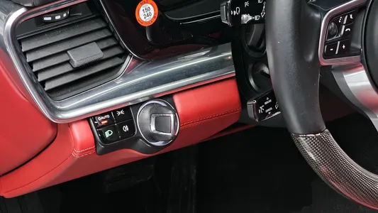 Porsche (971) 3.0 AWD 2020 16