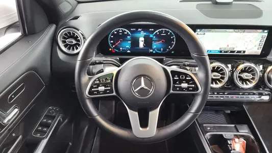 Mercedes-Benz GLB-Class X247 GLB220 2021 13