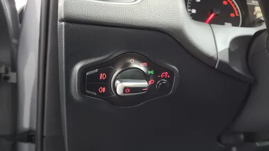 Audi Q5 2.0 TDI 2011 14