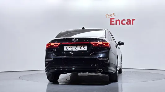Kia K3 2018 4