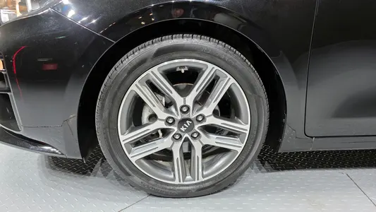 Kia K3 2018 5