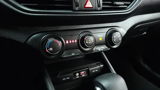 Kia K3 2018 15
