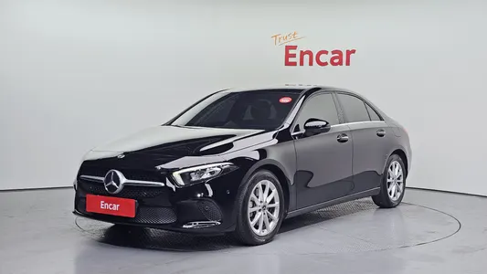 Mercedes-Benz A-Class W177 A220 2020
