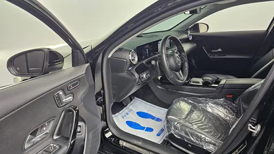 Mercedes-Benz A-Class W177 A220 2020 10