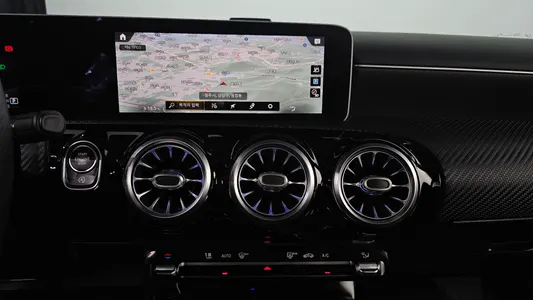 Mercedes-Benz A-Class W177 A220 2020 17