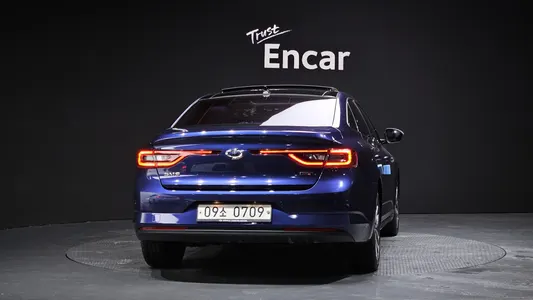 Renault Korea SM6 2.0 GDe RE 2016 4
