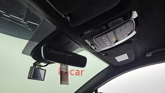 Hyundai 싼타페 2.5T 4WD 2021 11