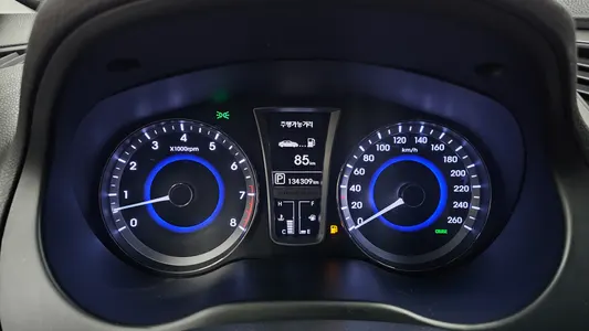 Hyundai Grandeur HG HG300 2013 8