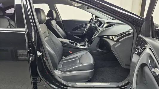 Hyundai Grandeur HG HG300 2013 11
