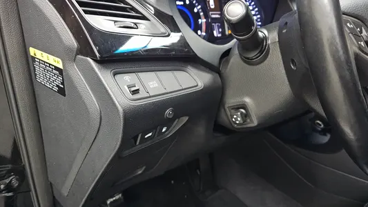 Hyundai Grandeur HG HG300 2013 14