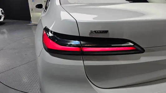 BMW 7 Series (G70) 740d xDrive M 2024 23