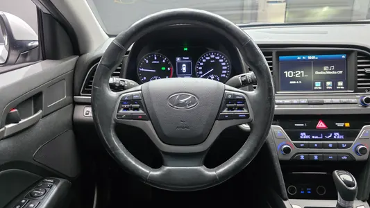 Hyundai AD 1.6 e-VGT 2016 13