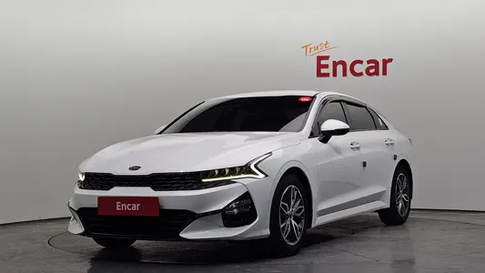 Kia K5 3 2.0 2021
