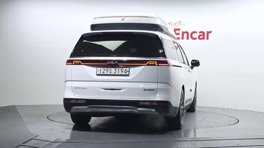 Kia Carnival 9 () 2021 4