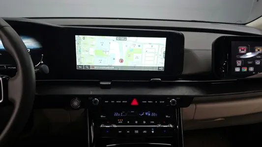 Kia Carnival 9 () 2021 14