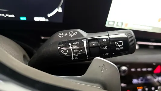 Kia Carnival 9 () 2021 18
