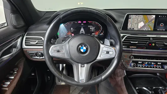 BMW 7 Series (G11) 740i M 2020 12