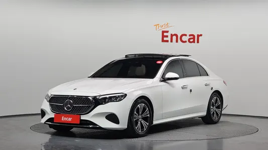 Mercedes-Benz E-Class W214 E200 2025