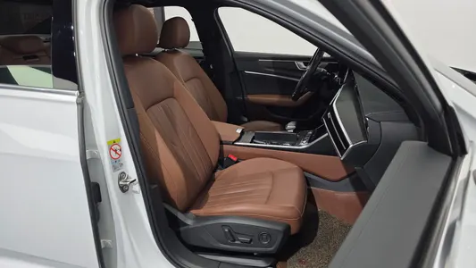 Audi A6 (C8) 40 TDI 2020 12