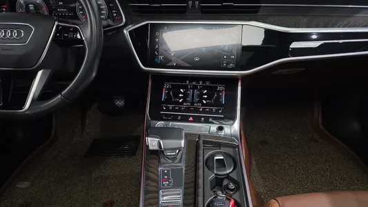 Audi A6 (C8) 40 TDI 2020 19