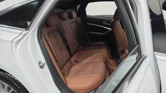 Audi A6 (C8) 40 TDI 2020 26