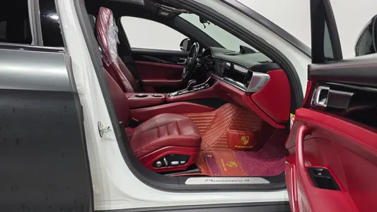 Porsche (971) 3.0 AWD 2018 11