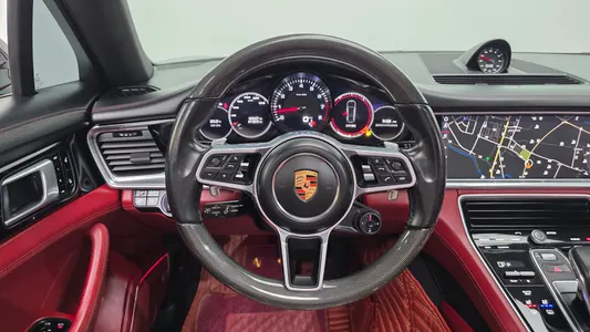 Porsche (971) 3.0 AWD 2018 13