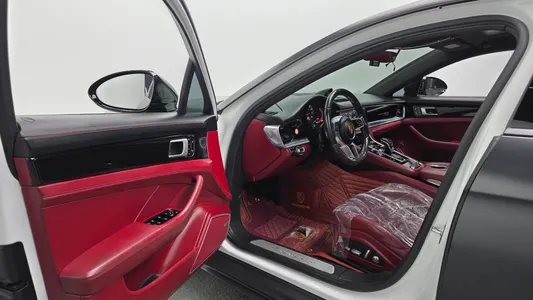 Porsche (971) 3.0 AWD 2018 10