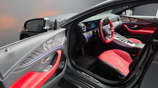 Mercedes-Benz AMG GT 4 43 4MATIC+ 2022 10