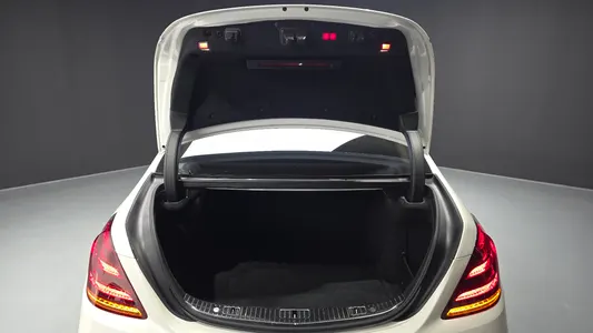 Mercedes-Benz S-Class W222 S560L 4MATIC 2019 20