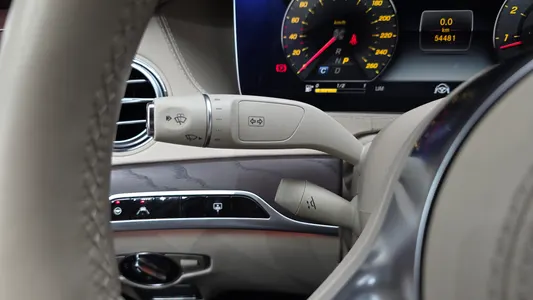 Mercedes-Benz S-Class W222 S560L 4MATIC 2019 27