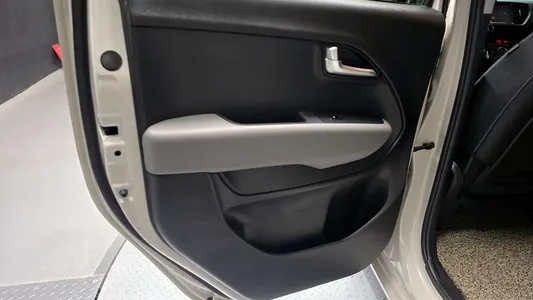 Kia 기아 레이 2022 25