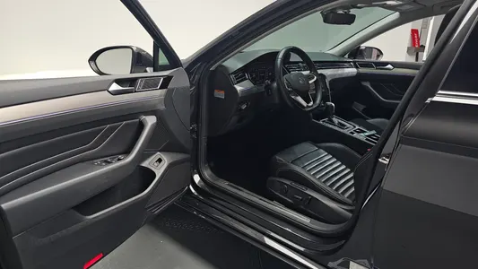 Volkswagen GT(B8) 2.0 TDI 2022 9