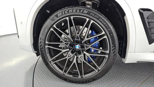 BMW X5M (G05) 4.4 2025 5