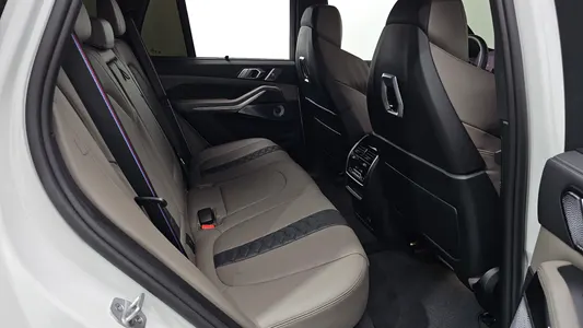 BMW X5M (G05) 4.4 2025 12