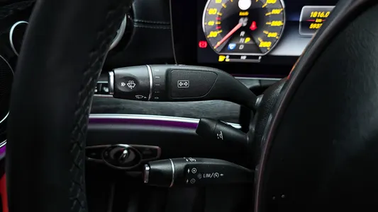 Mercedes-Benz E-Class W213 E220d 2017 17