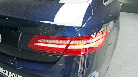 Mercedes-Benz E-Class W213 E220d 2017 22