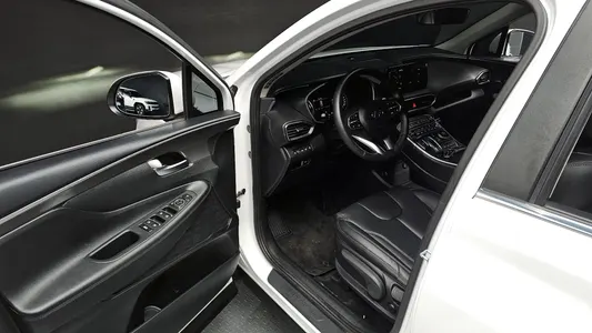 Hyundai 싼타페 HEV 1.6 2WD 2023 9