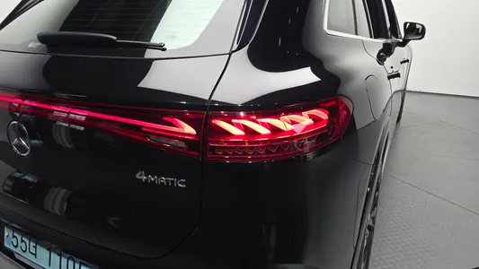 Mercedes-Benz EQS SUV X296 EQS580 4MATIC 2023 23