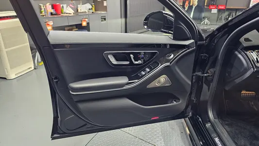 Mercedes-Benz S-Class W223 S500L 4MATIC 2022 24