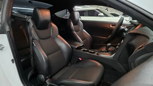 Hyundai Coupe 200 D 2015 11