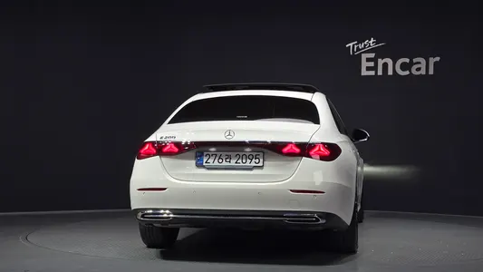 Mercedes-Benz E-Class W214 E200 2025 4