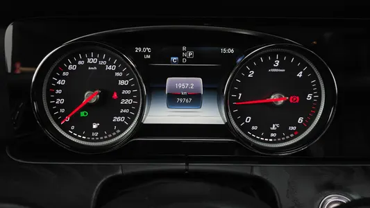 Mercedes-Benz E-Class W213 E220d 2018 8