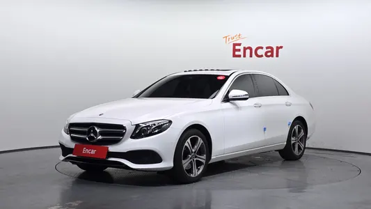 Mercedes-Benz E-Class W213 E220d 2018
