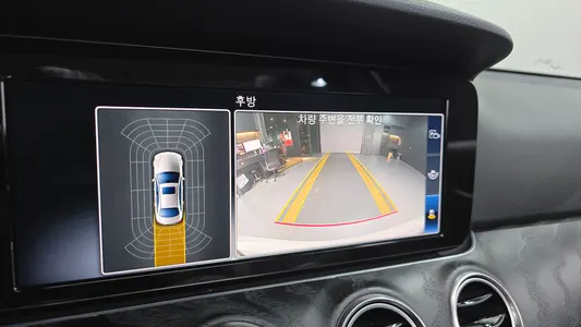 Mercedes-Benz E-Class W213 E220d 2018 15