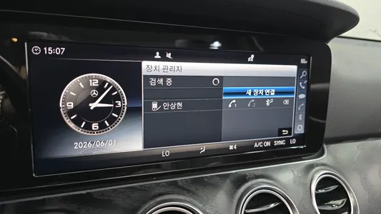Mercedes-Benz E-Class W213 E220d 2018 30