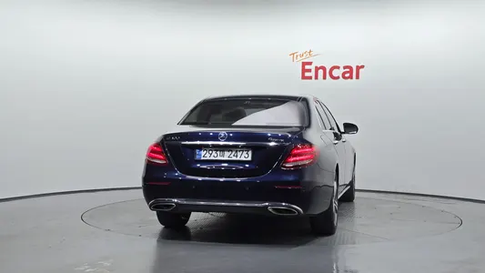 Mercedes-Benz E-Class W213 E300 2018 4