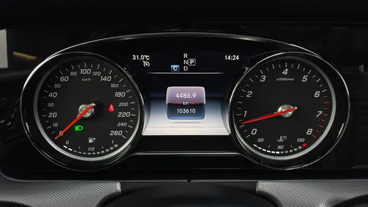 Mercedes-Benz E-Class W213 E300 2018 8